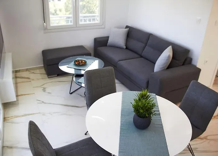 Daria's Luxury Apartment-the Hidden Gem